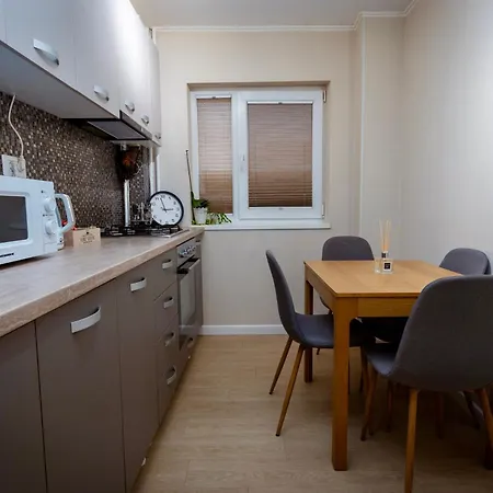 Central Apartment アパート