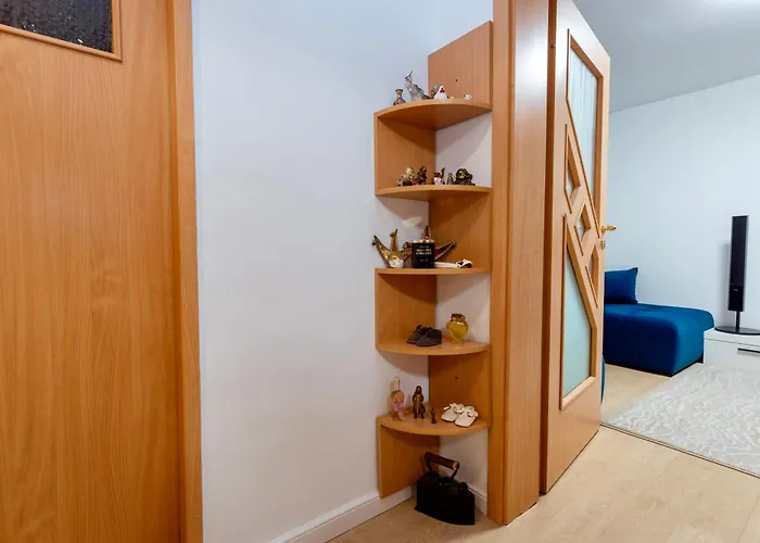 아파트 Central Apartment 부쿠레슈티