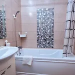 Central Apartment *